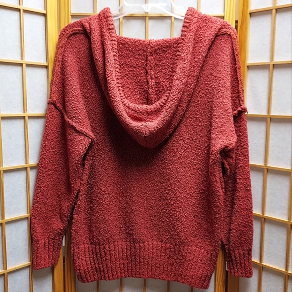 🍁 Love Tree rust red fuzzy "inside out" style hoodie women's S/M - Picture 3 of 3